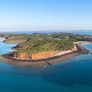 Kimberley Cruises with Discovery One: